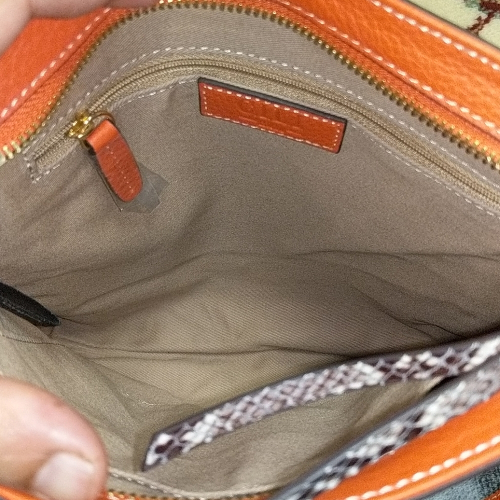 G.I.L.I crossbody bag - Picture 3 of 9